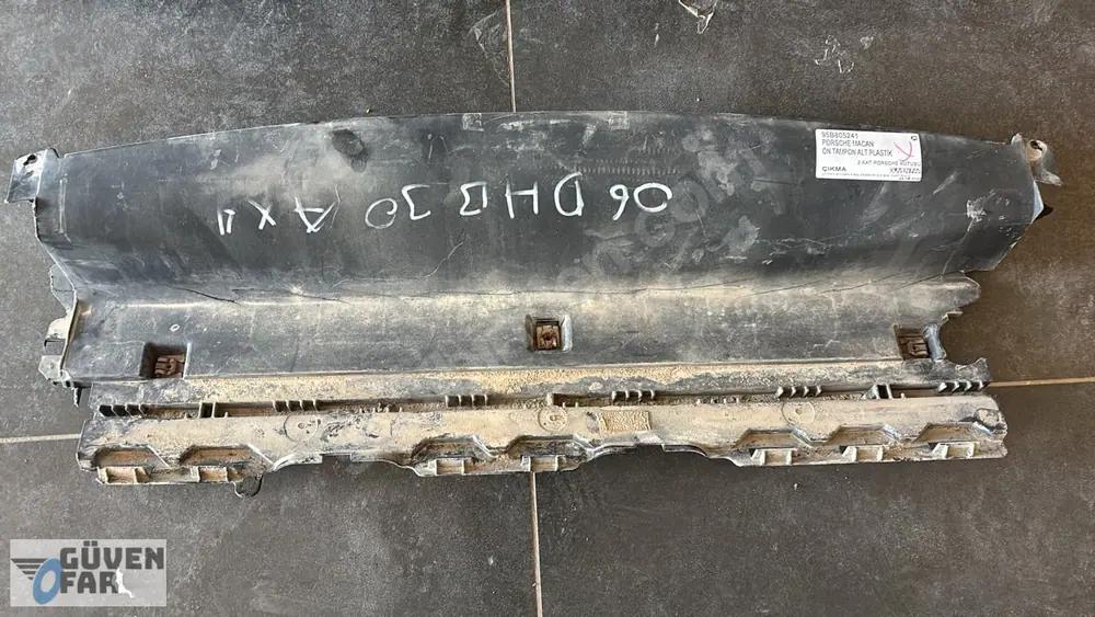 Porsche Macan Ön Tampon Alt Plastik 95B805241