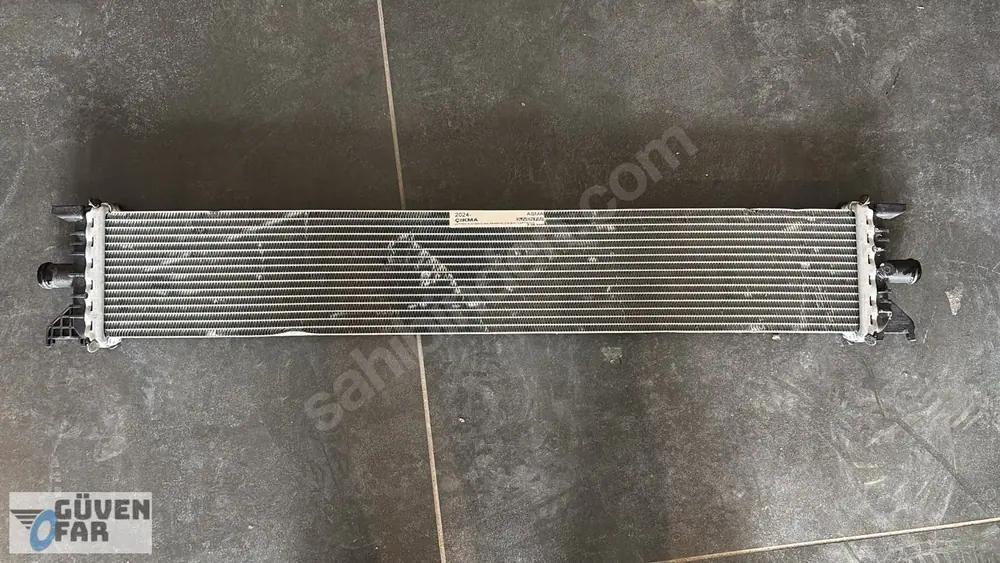 Porsche Panamera Su Radyatörü 2024 976121212