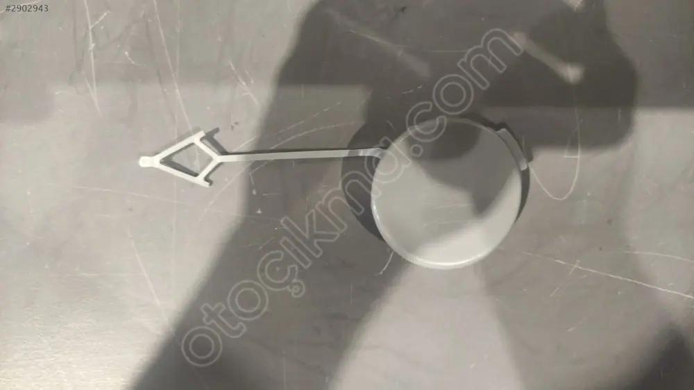 Volkswagen Touran Ön Tampon Çeki Demir Kapağı 2011 2015 1T0807241C