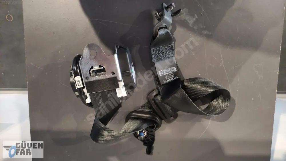 Volvo XC90 Sağ Arka Emniyet Kemeri 32341228