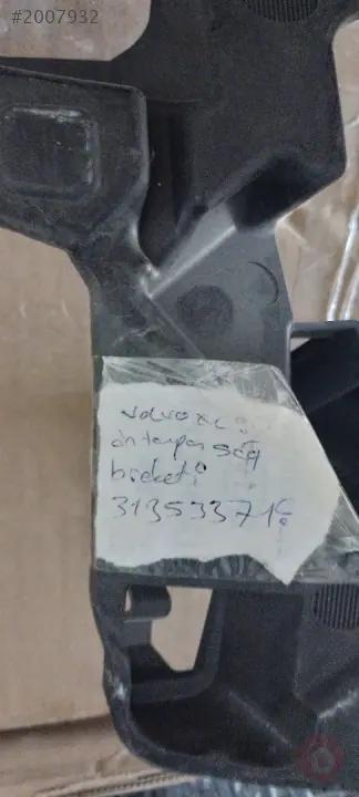 Volvo XC90 Tampon Braketi Sağ 31353371