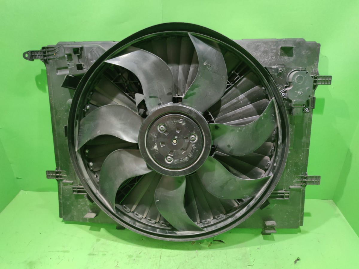 mercedes-c-serisi-w205-w213-w238-radyator-fan---a0999061300_5984.jpg