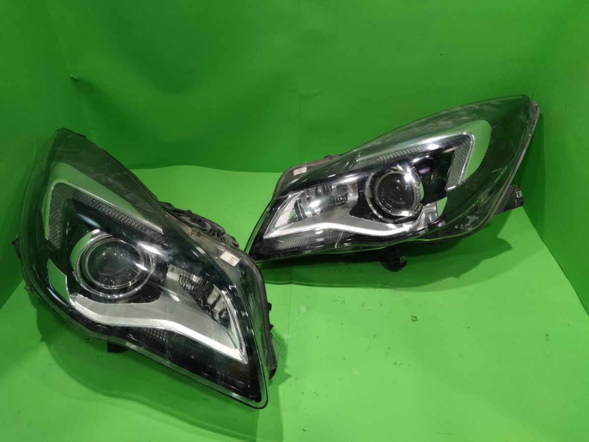 opel-insignia-led-xenon-sag-sol-far---13426664-13426663_3908.jpg