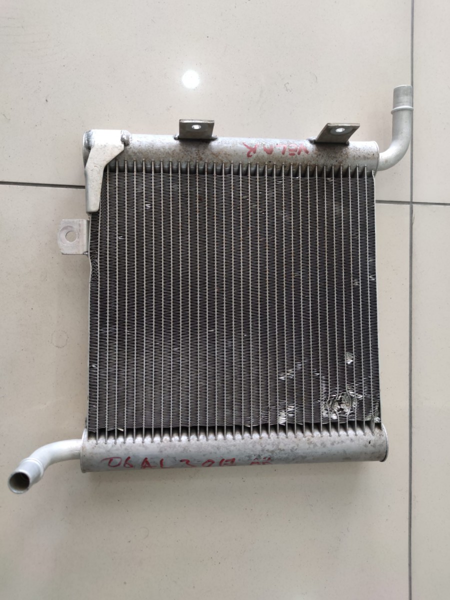 range-rover-velar-jaguar-f-pace-intercooler-radyator---hk83-8d048-ab_5324.jpg